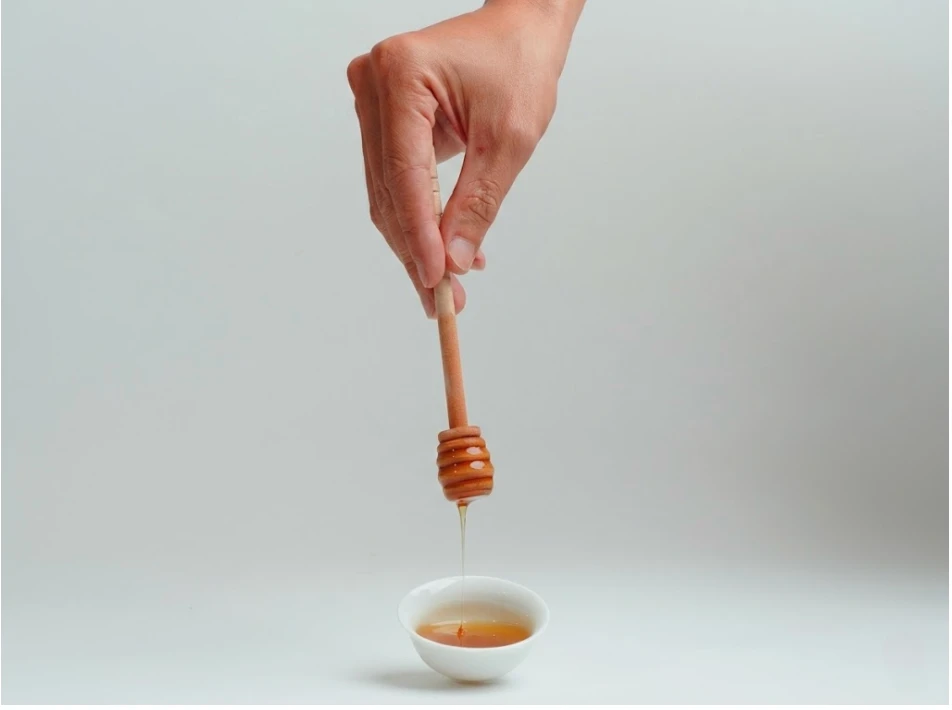 Mật ong hoa cà phê, hoa nhãn hay hoa vải? 5 bí quyết chọn mật ‘chuẩn’ | Bách Vị B'lao 1 bi quyet chon mat ong