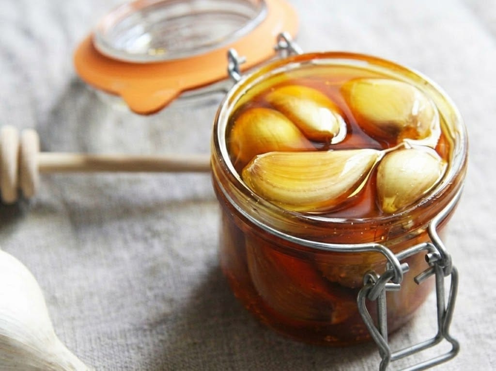 Tỏi ngâm mật ong
